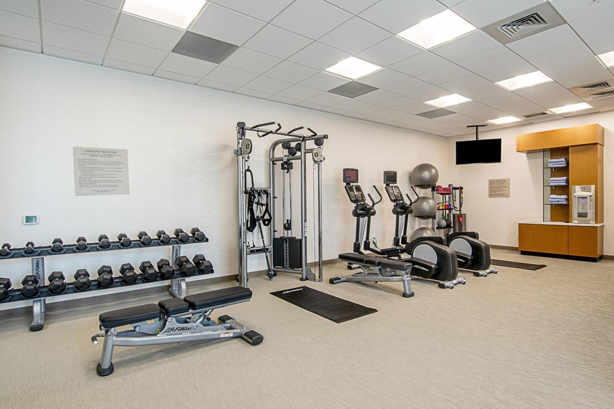 Springhill By Marriott Charleston Airport & Convention Center 3*