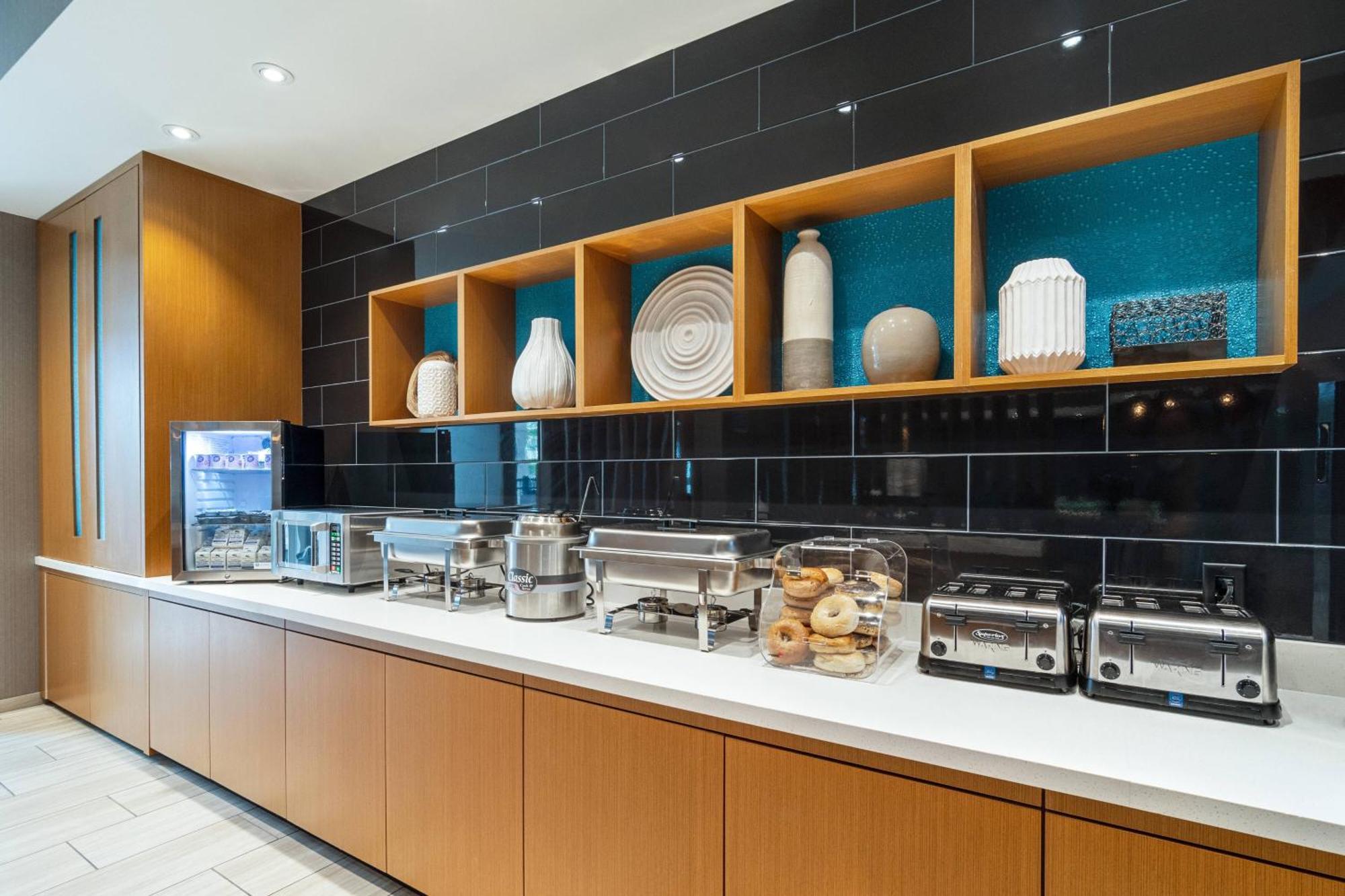 Springhill By Marriott Charleston Airport & Convention Center